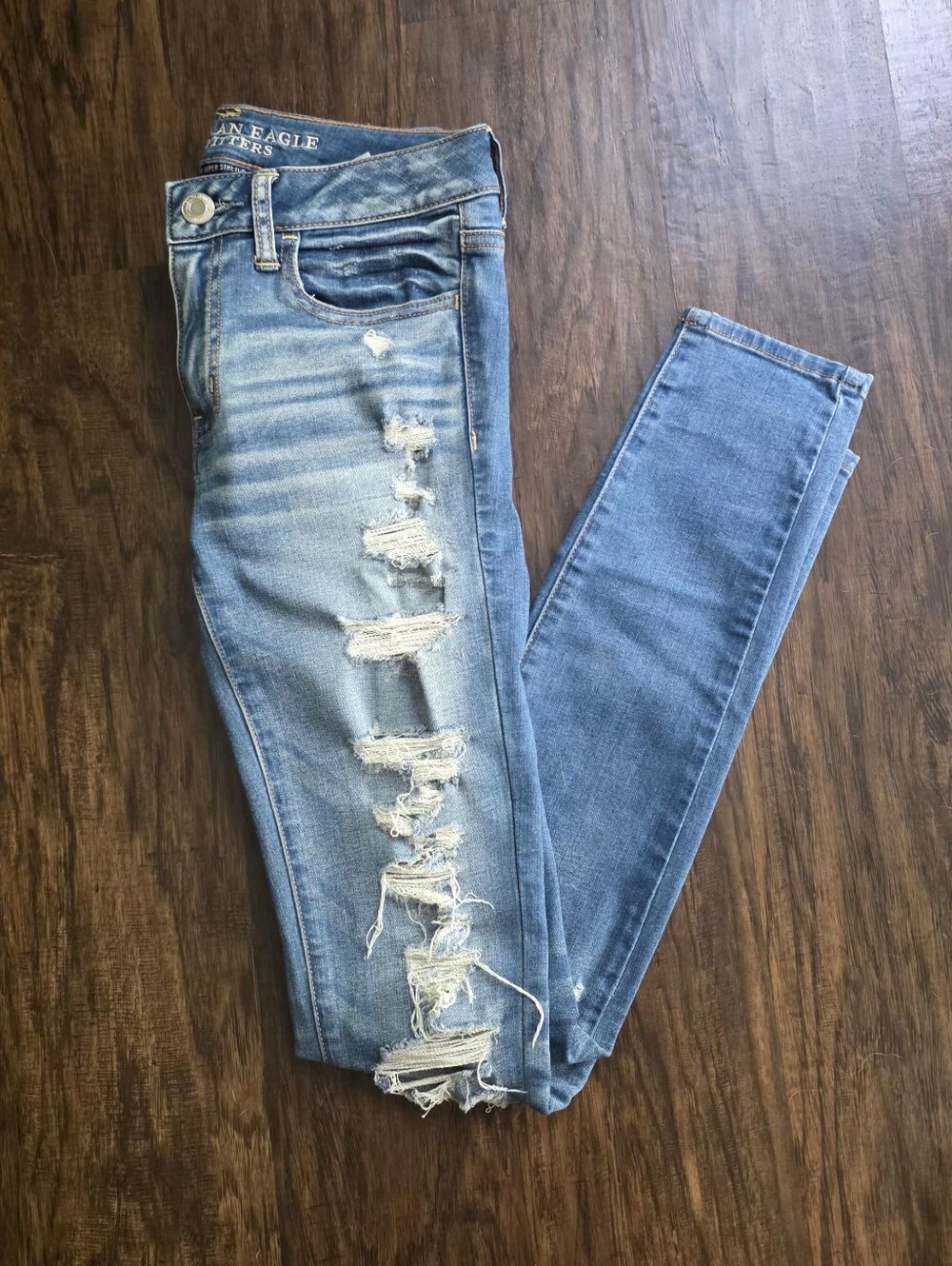American Eagle Super Stretch distressed skinny jeans 4 XL